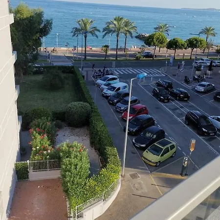 Apartment 6 Personnes Face A La Cagnes-sur-Mer
